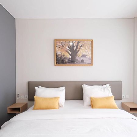 S101 Hotels Semarang Esterno foto